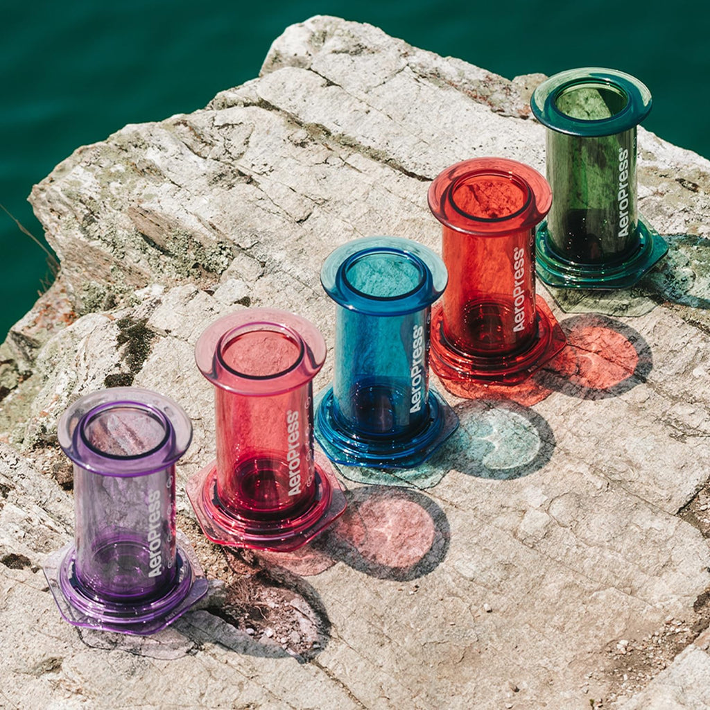 AeroPress Clear XL cafetière à piston, grande tout-en-un, cafetière manuelle style expresso et filtre, infusion en 2 min, portable pour voyage et camping