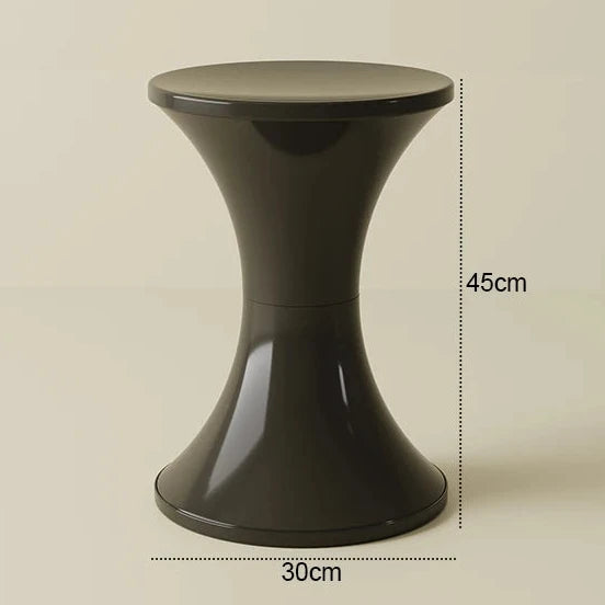 Tabouret design en plastique forme sablier – ottoman nordique compact et robuste pour salon ou entrée, idéal comme repose-pieds ou banc à chaussures.