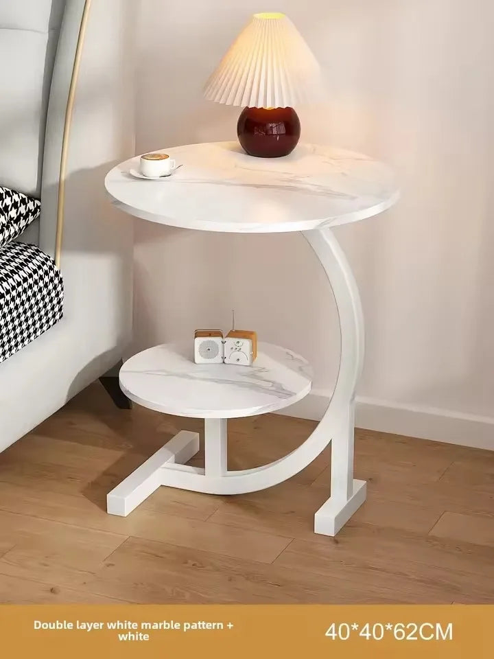 Table d’appoint pratique pour le quotidien