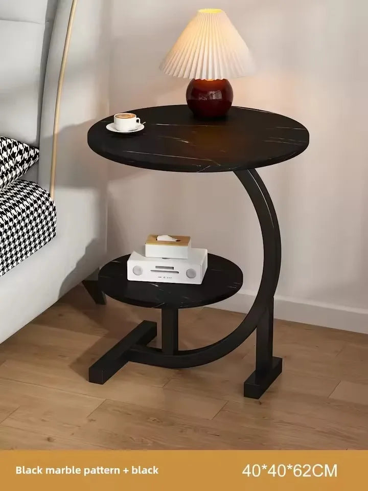 Table d’appoint pratique pour le quotidien